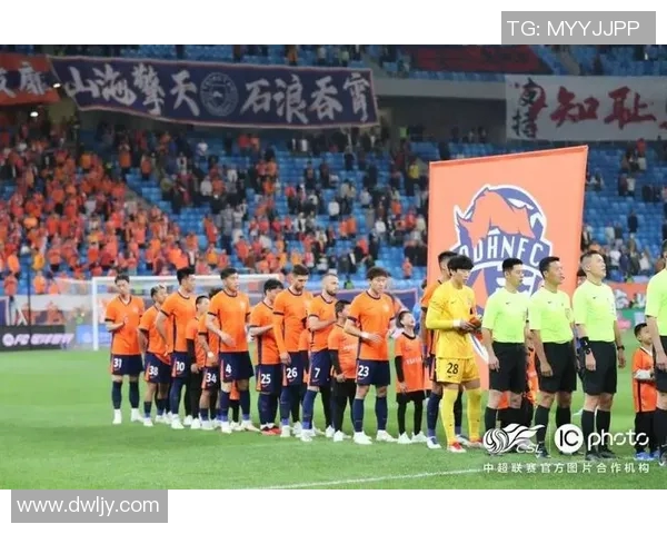 足球明星齐聚祝福网站传递温暖与希望助力球迷梦想成真